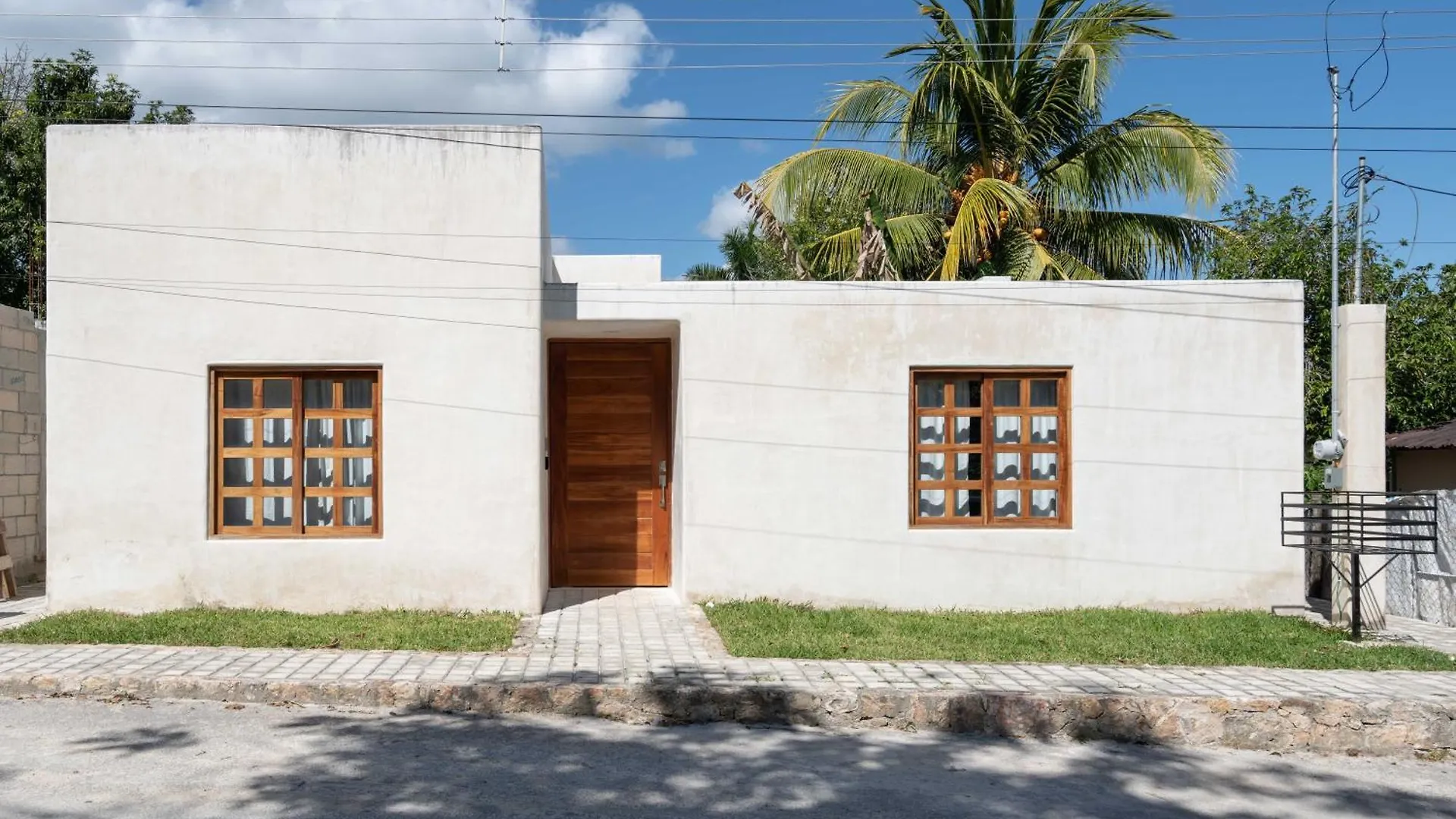 Modern Tropical Villa In Bacalar