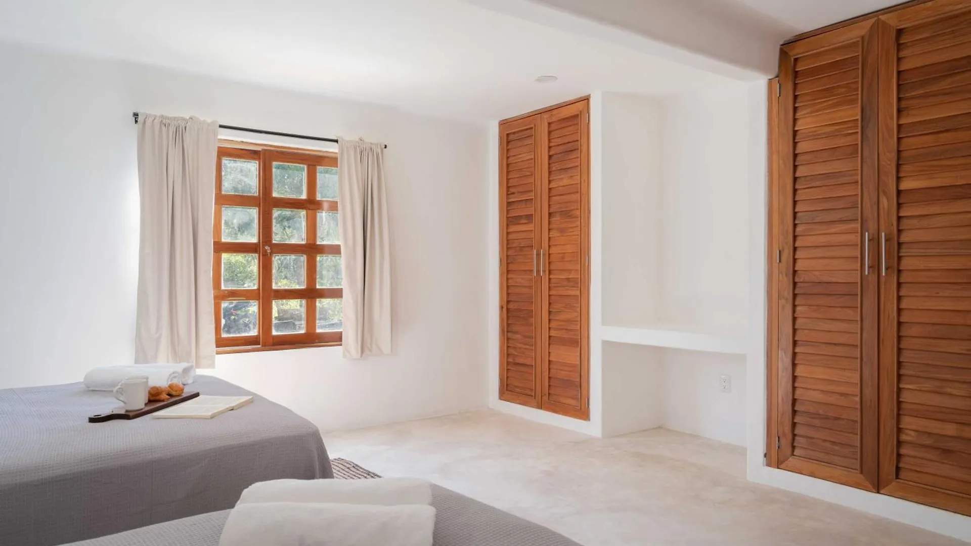 Modern Tropical Villa In Bacalar