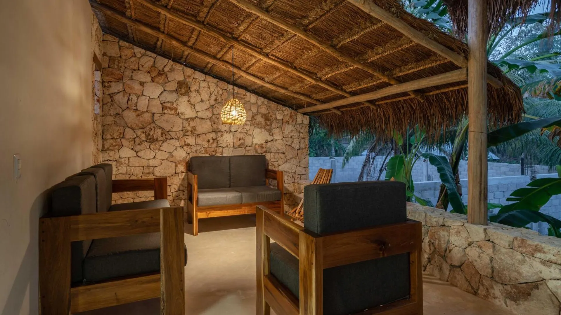 Modern Tropical Villa In Bacalar
